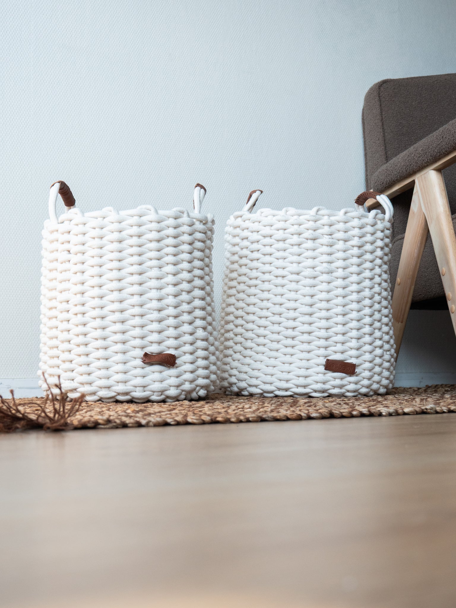 Kidsdepot manden Korbo L - wit