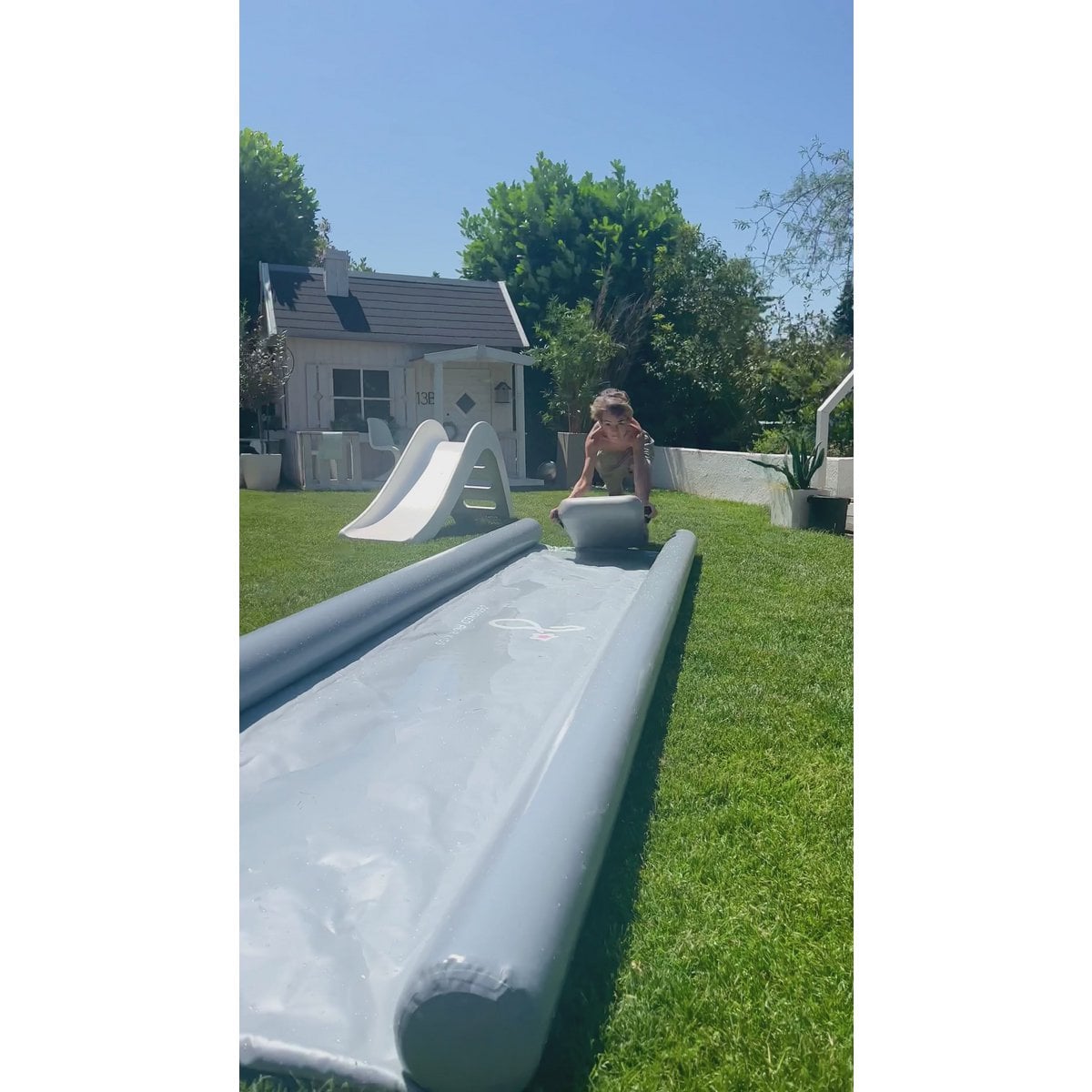 Slide & Surf Way