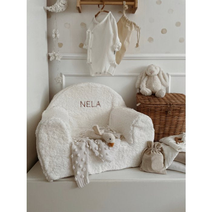 Teddy kinderstoel met naam geborduurd