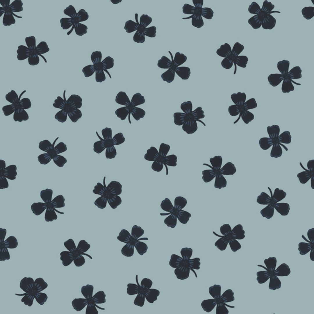 Behang Meet me at the Wall - Lucky Clover - Blue - Joëlle Wehkamp