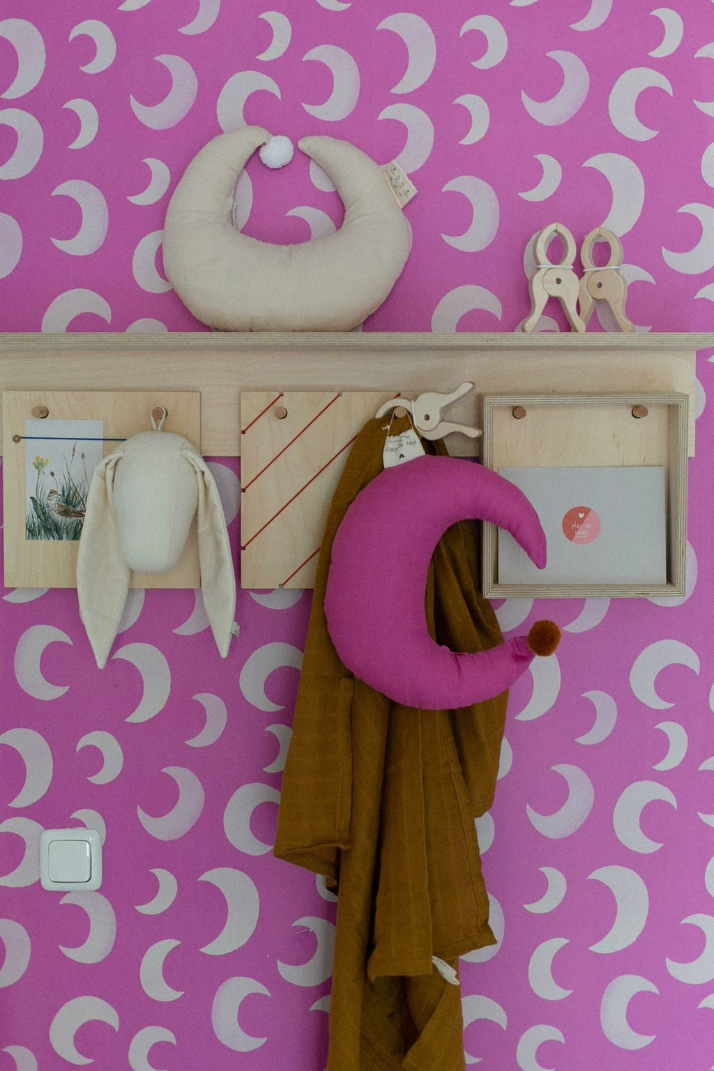 Behangstaal Meet Me at the Wall - Pink POP - Aniek Bartels
