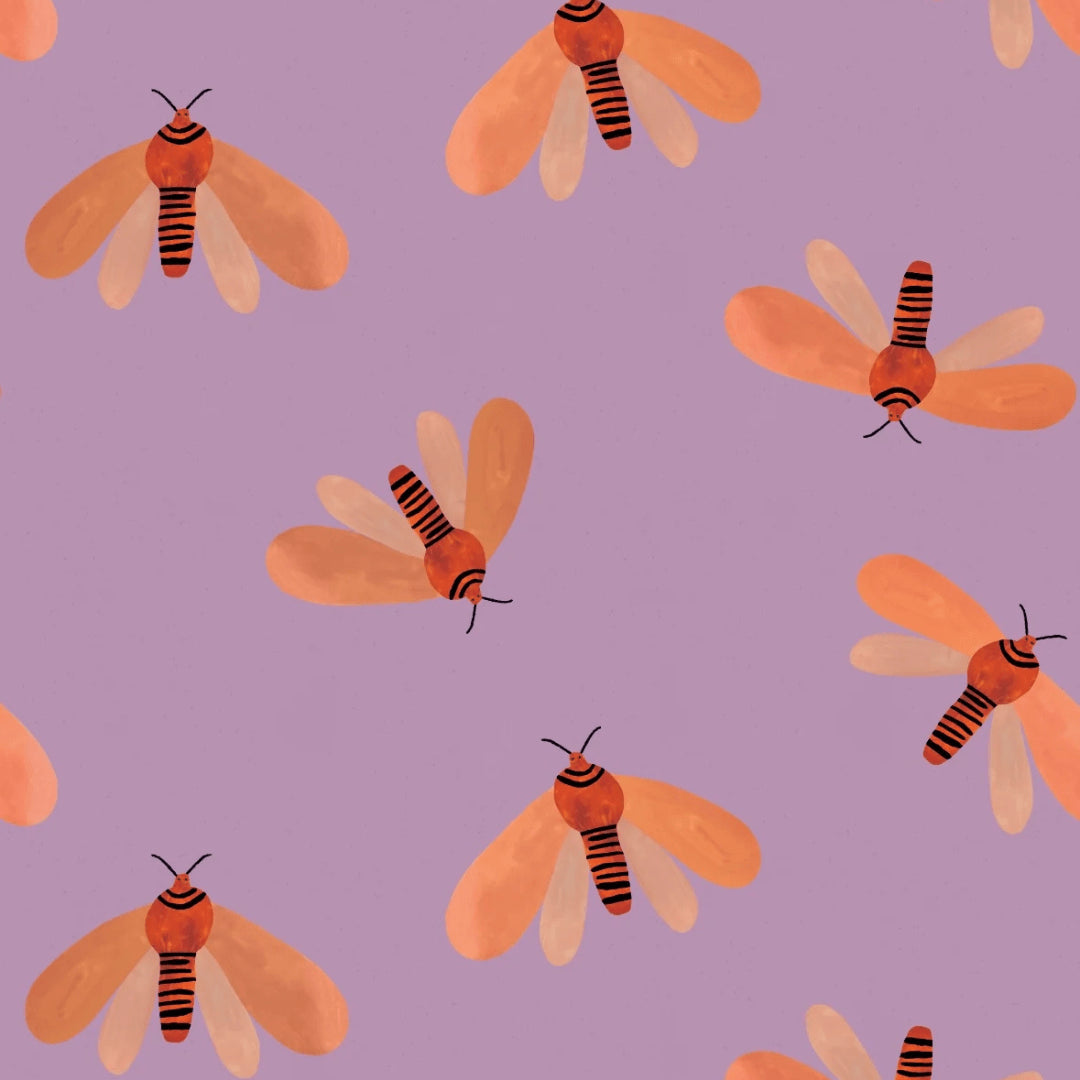 Behangstaal Meet Me at the Wall - Moth Spring - Aniek Bartels