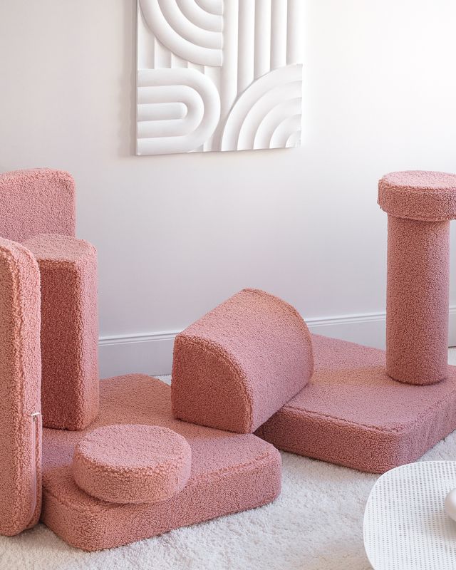 Wigiwama Settee - Pink