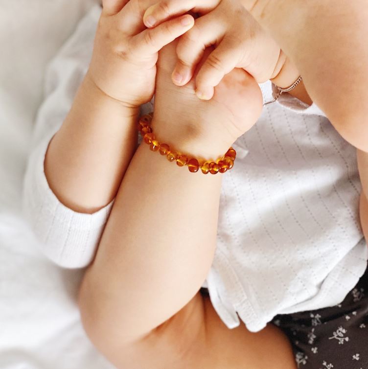 Barnsteen armband peuter cognac